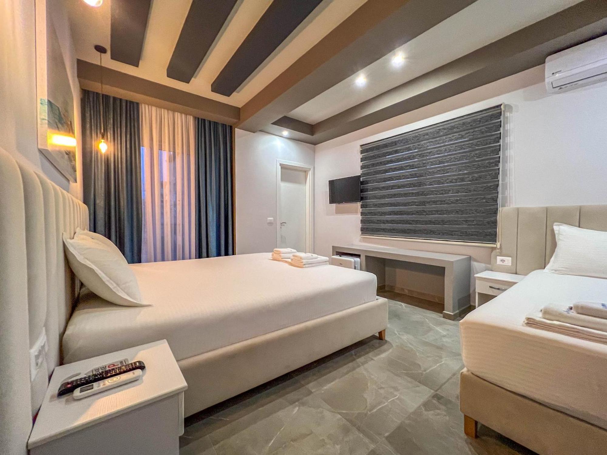 Rumani 3 Islands Hotel Ксамил Экстерьер фото